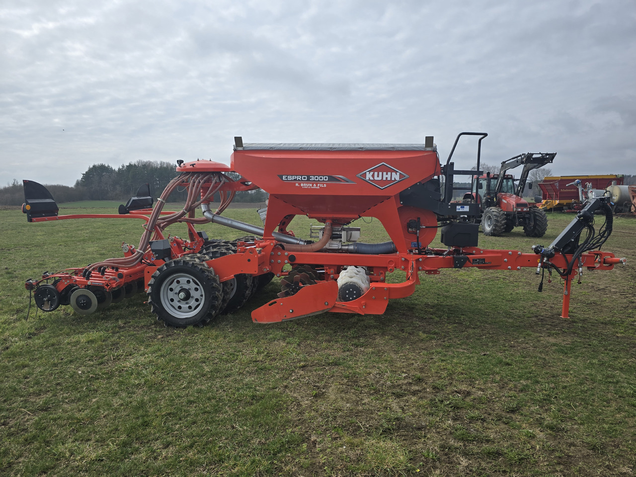 KUHN ESPRO 3000 VFB - 联合条播机:图3 KUHN ESPRO 3000 VFB - 联合条播机:图3