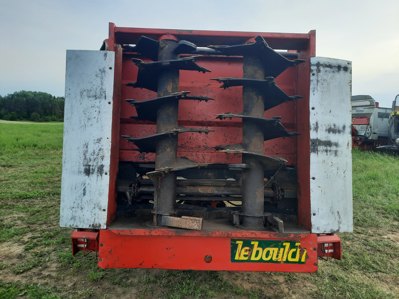 LEBOULCH MAXI HV210 - 撒肥机:图5 LEBOULCH MAXI HV210 - 撒肥机:图5