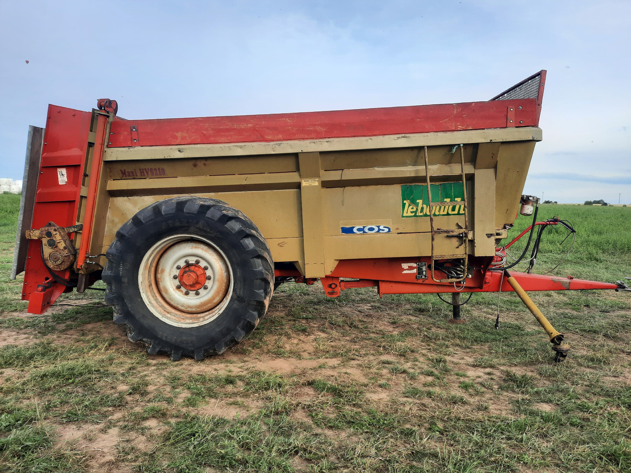 LEBOULCH MAXI HV210 - 撒肥机:图2 LEBOULCH MAXI HV210 - 撒肥机:图2