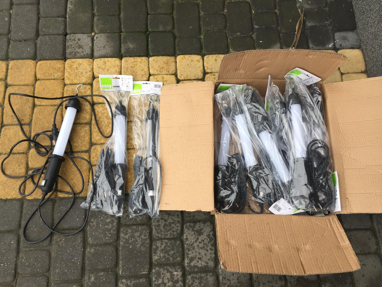 Lampa warsztatowa na 5 metrowym przewodzie zasilającym - 其他机械:图1 Lampa warsztatowa na 5 metrowym przewodzie zasilającym - 其他机械:图1