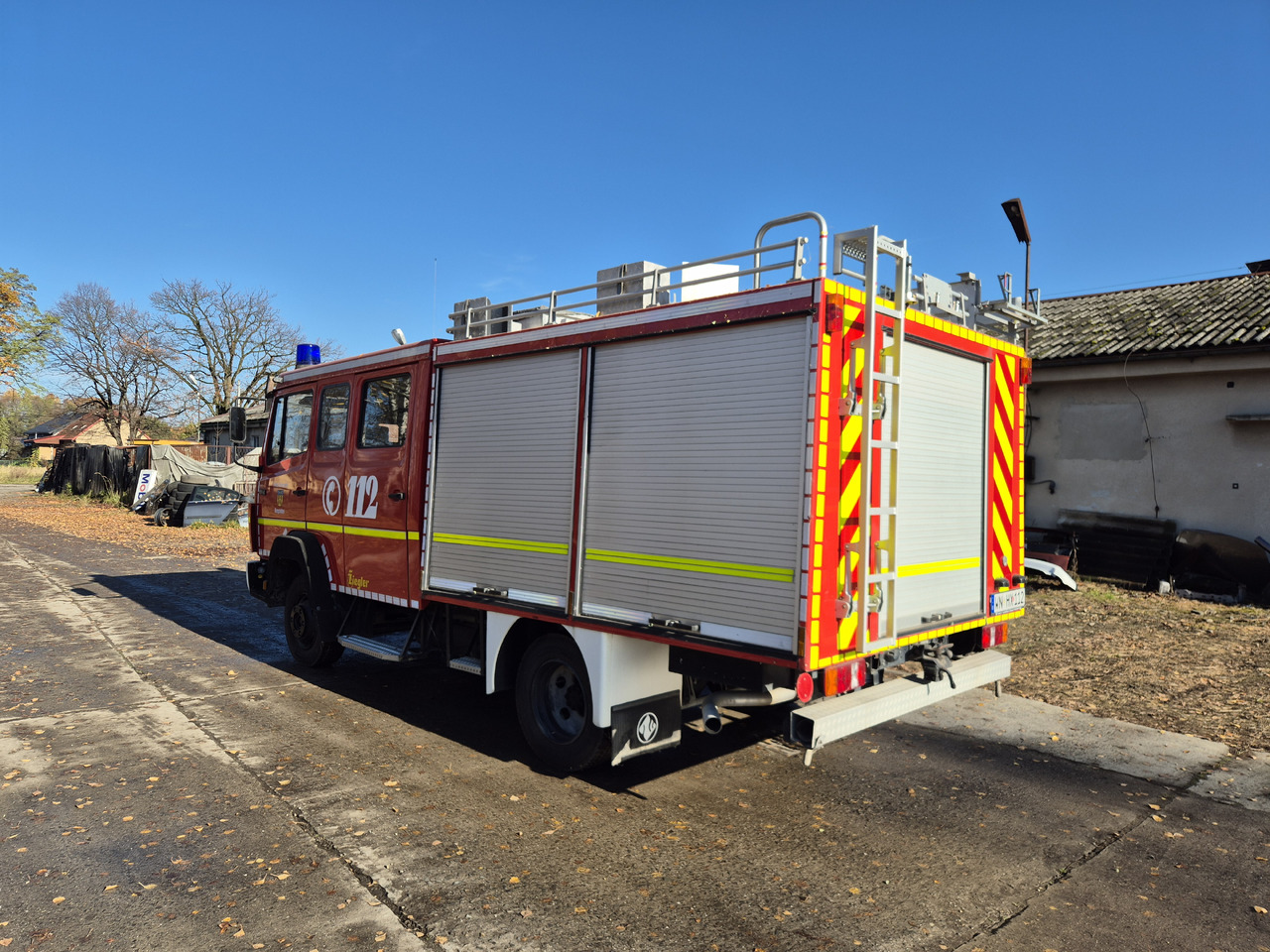 MERCEDES-BENZ 814F LF 8/6 - 消防车:图5 MERCEDES-BENZ 814F LF 8/6 - 消防车:图5