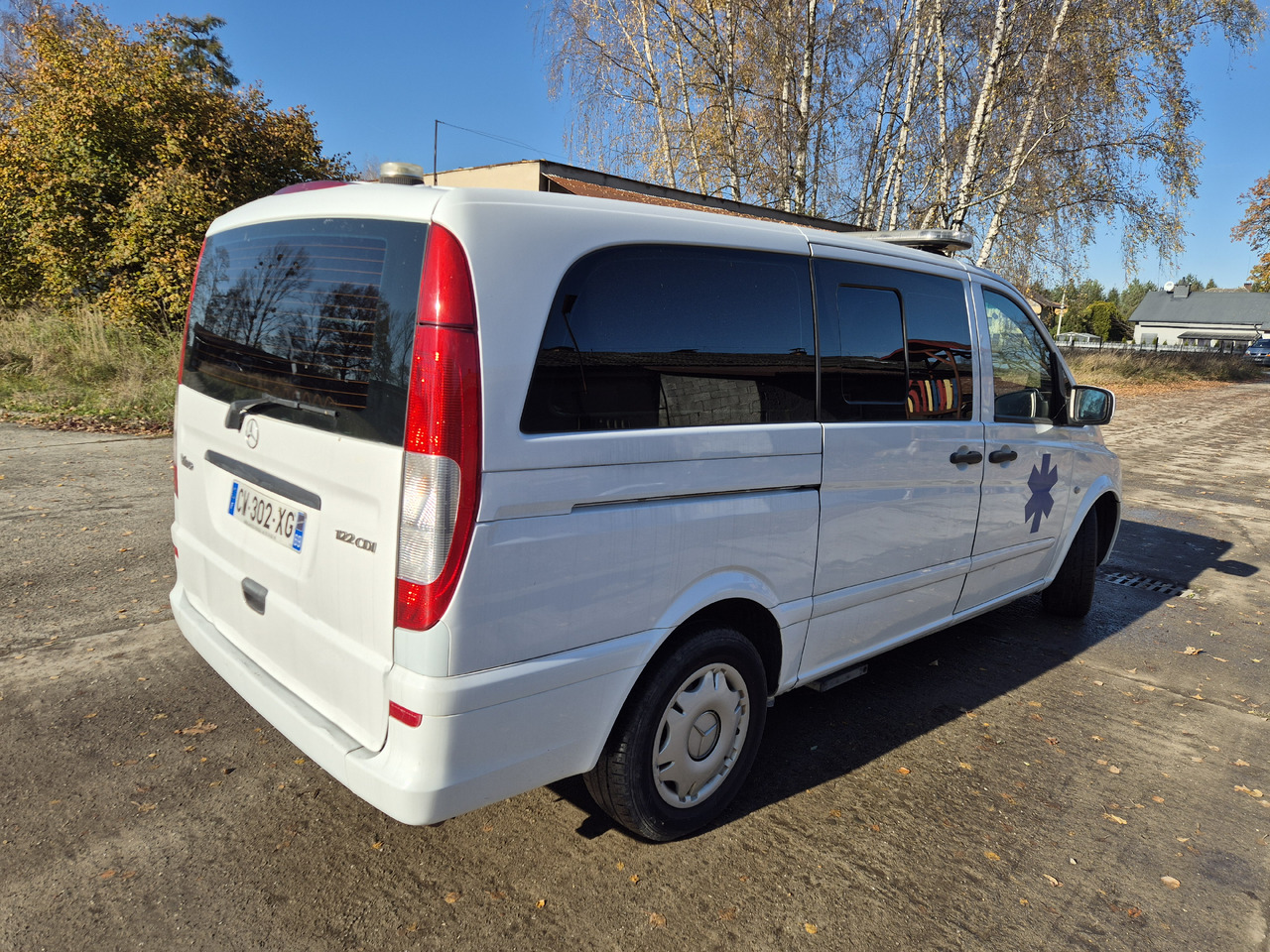 MERCEDES-BENZ Vito 122 CDi - 救护车:图5 MERCEDES-BENZ Vito 122 CDi - 救护车:图5