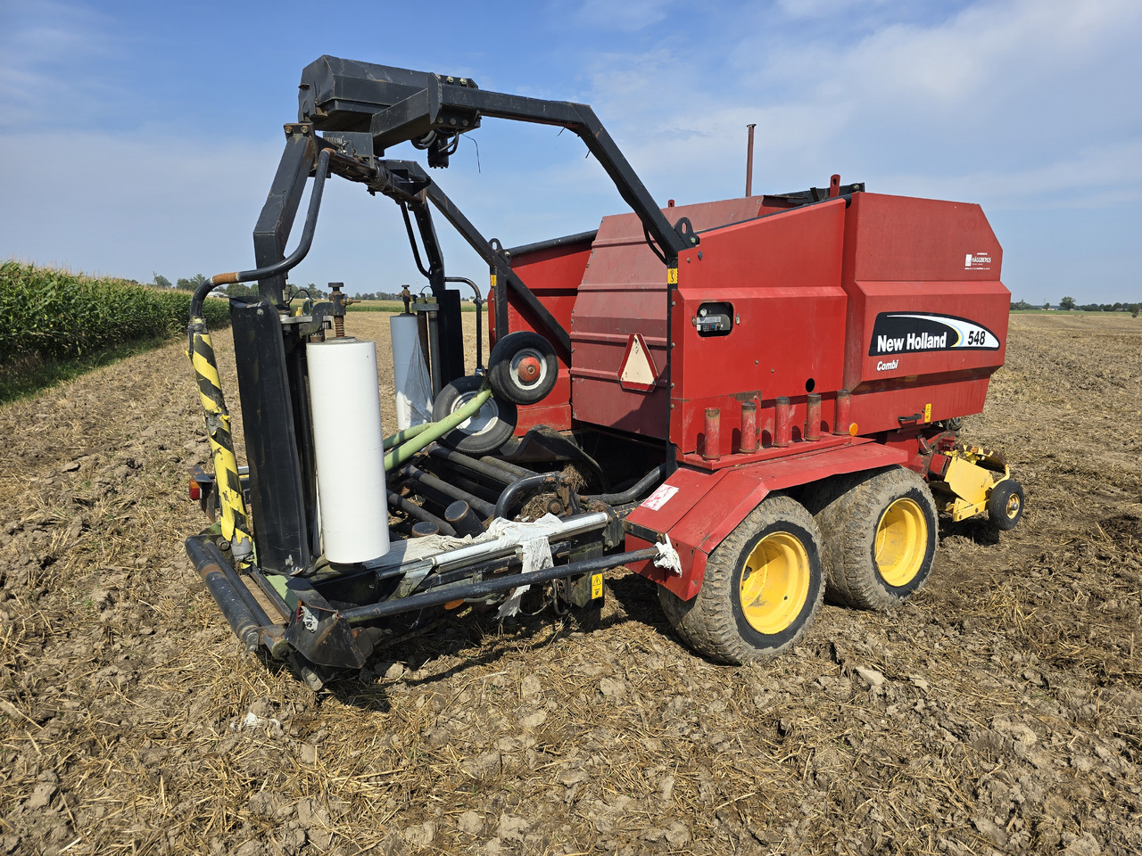 NEW HOLLAND 548 Combi - 圆形打包机:图3 NEW HOLLAND 548 Combi - 圆形打包机:图3