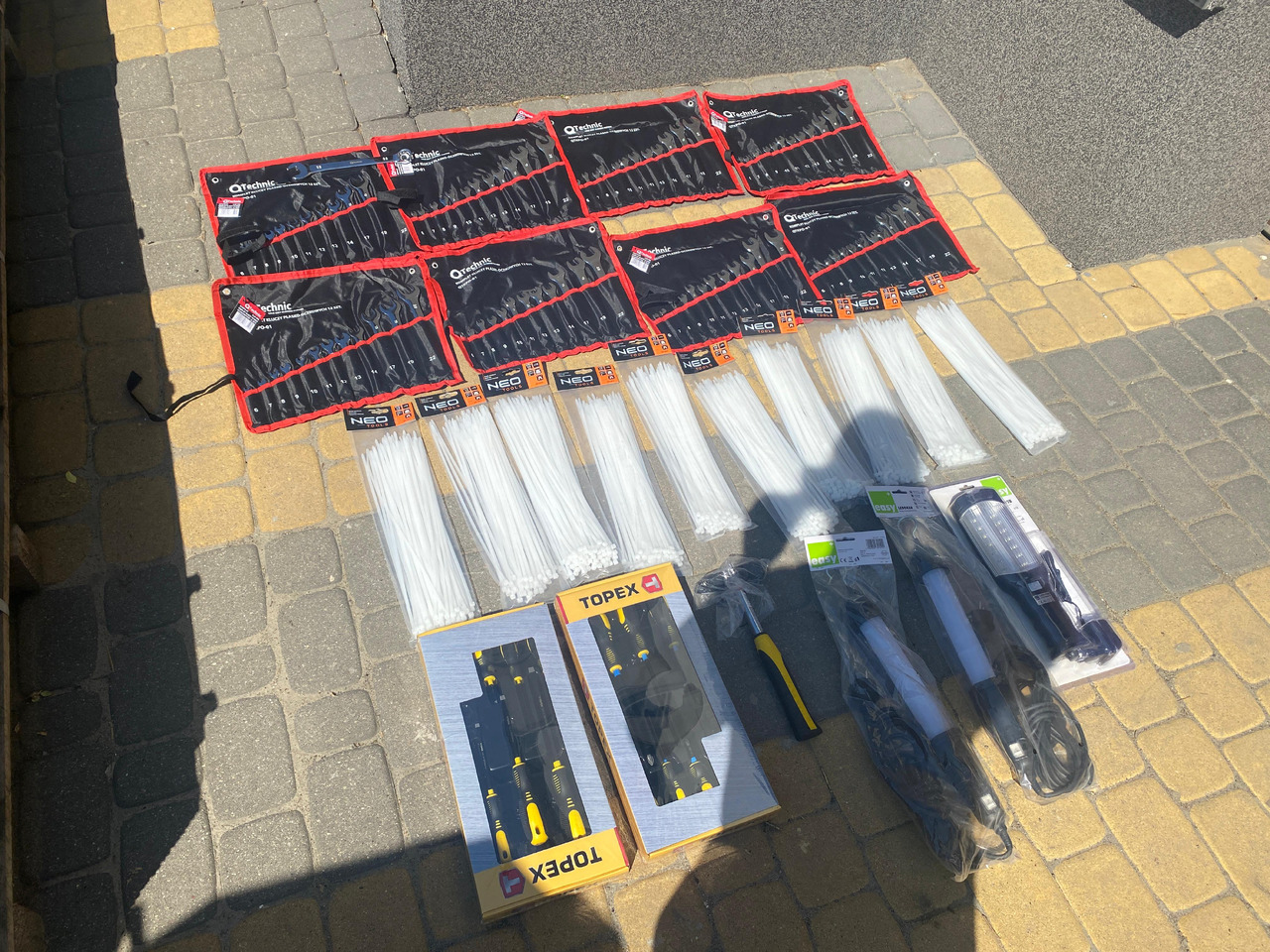 Neo Tools, qtechnic narzedzi, klucze, lampy led - 其他机械:图2 Neo Tools, qtechnic narzedzi, klucze, lampy led - 其他机械:图2