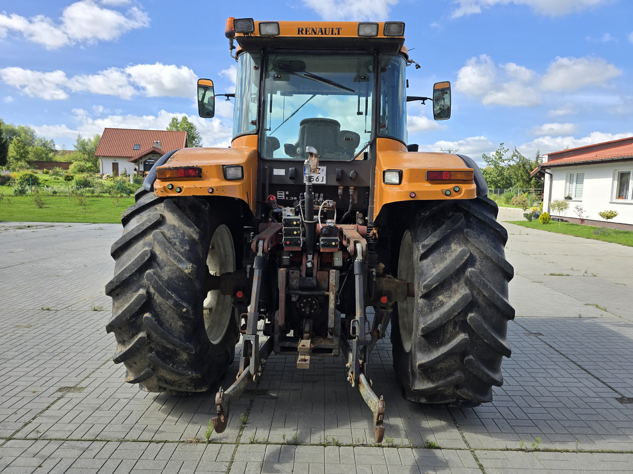 RENAULT Ares 816 RZ - 拖拉机:图5 RENAULT Ares 816 RZ - 拖拉机:图5