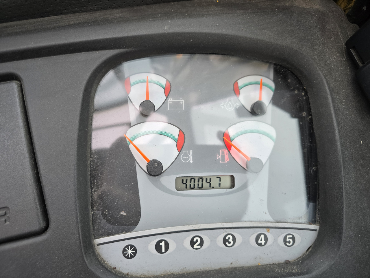 Hyster H4.00XM-5 - 柴油叉车:图2 Hyster H4.00XM-5 - 柴油叉车:图2