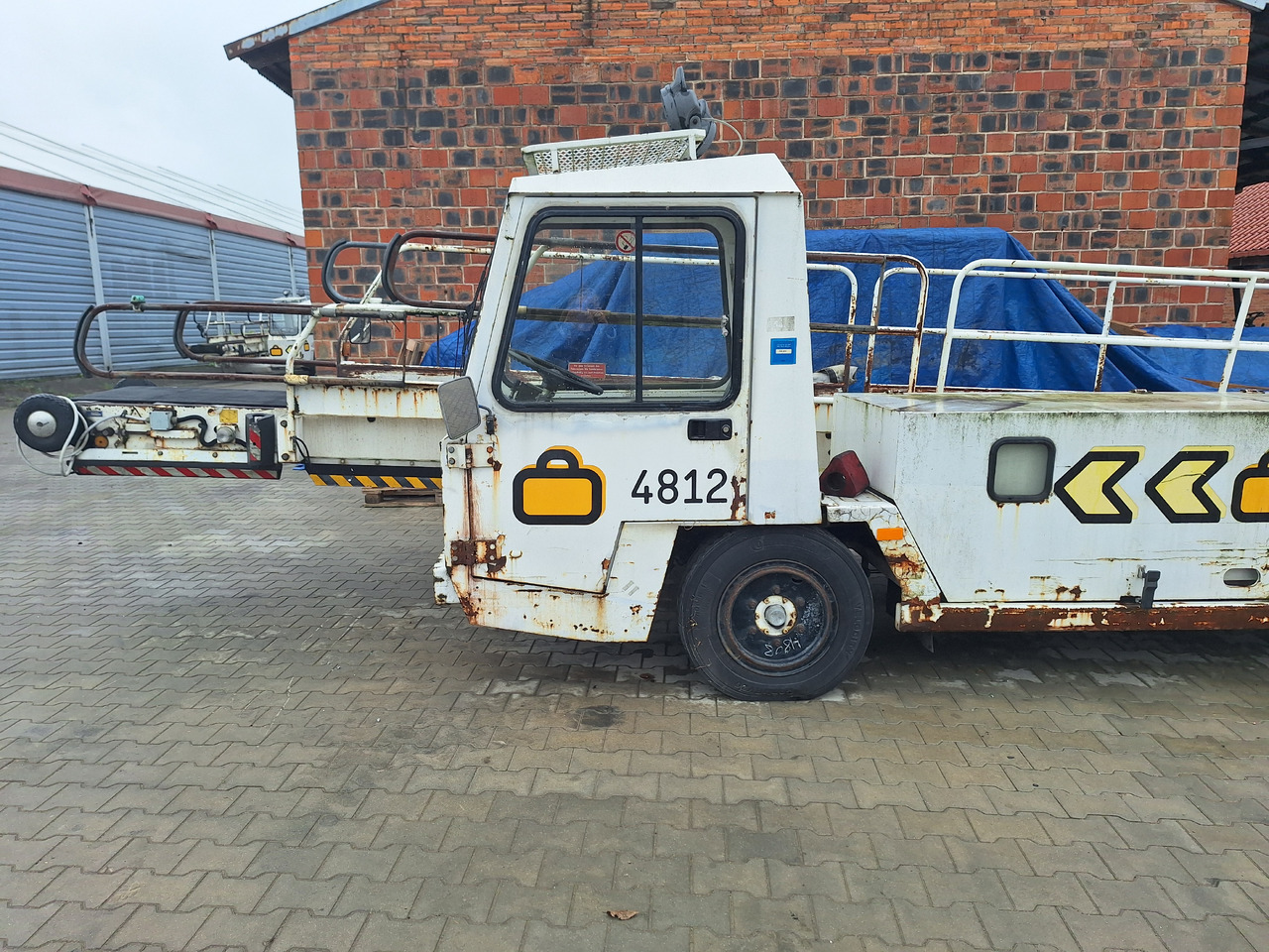 Inna MEF9 - 行李传送车:图4 Inna MEF9 - 行李传送车:图4