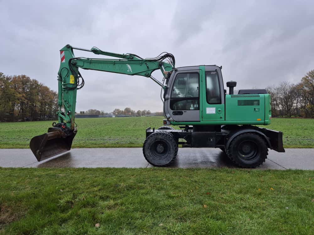 HITACHI ZX 130 W - 轮式挖掘机:图1 HITACHI ZX 130 W - 轮式挖掘机:图1