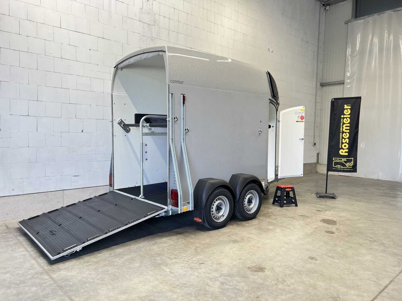 BOECKMANN Comfort Neu Pferdeanhänger - 马拖车:图2 BOECKMANN Comfort Neu Pferdeanhänger - 马拖车:图2