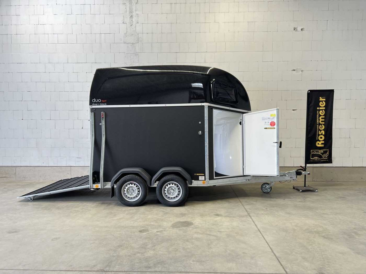 BOECKMANN Duo Esprit silv+bl SK TrS 100 Pferdeanhänger - 马拖车:图1 BOECKMANN Duo Esprit silv+bl SK TrS 100 Pferdeanhänger - 马拖车:图1
