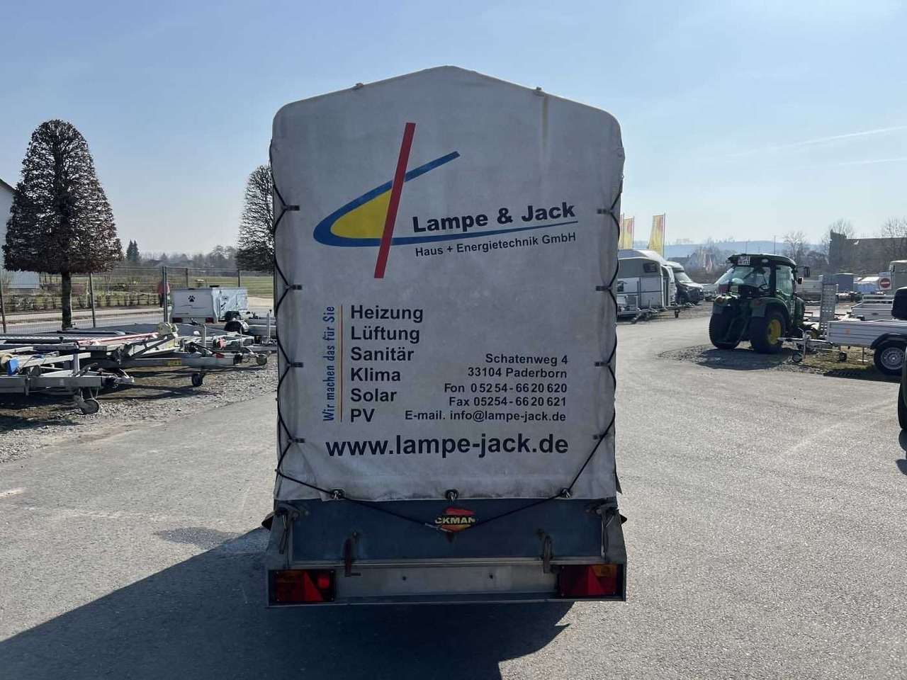 BOECKMANN HNB 1225 Plane Kastenanhänger gebremst - 汽车拖车:图4 BOECKMANN HNB 1225 Plane Kastenanhänger gebremst - 汽车拖车:图4