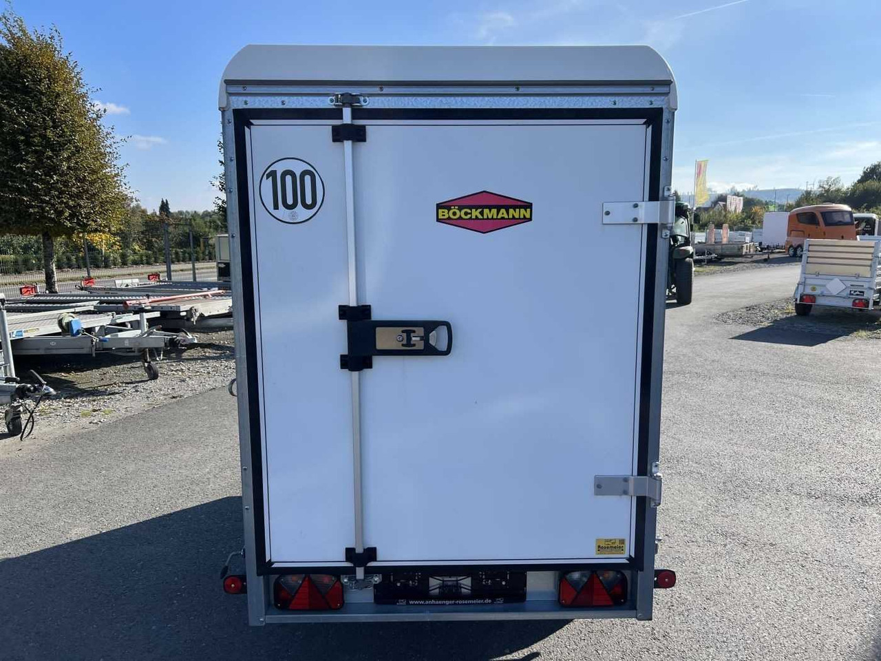 BOECKMANN KT 2513/135 Kofferanhänger - 封闭厢式拖车:图4 BOECKMANN KT 2513/135 Kofferanhänger - 封闭厢式拖车:图4