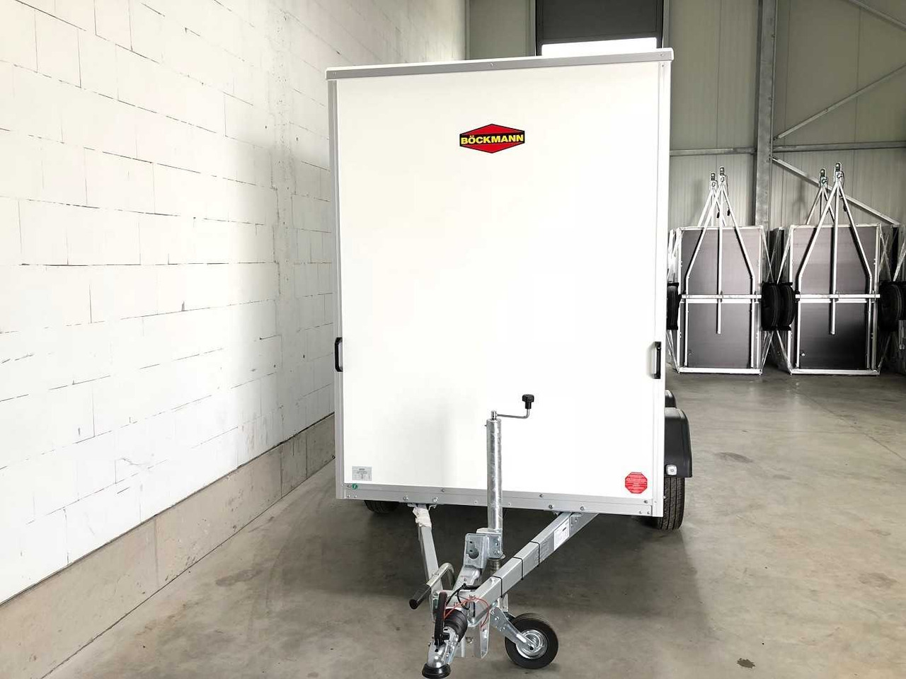 BOECKMANN KT 3015/20 H Kofferanhänger - 封闭厢式拖车:图4 BOECKMANN KT 3015/20 H Kofferanhänger - 封闭厢式拖车:图4