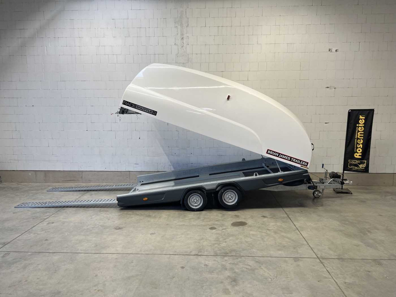 BRIAN_JAMES Race Shuttle 2 Autotransporter geschlossen - 自动转运拖车:图1 BRIAN_JAMES Race Shuttle 2 Autotransporter geschlossen - 自动转运拖车:图1