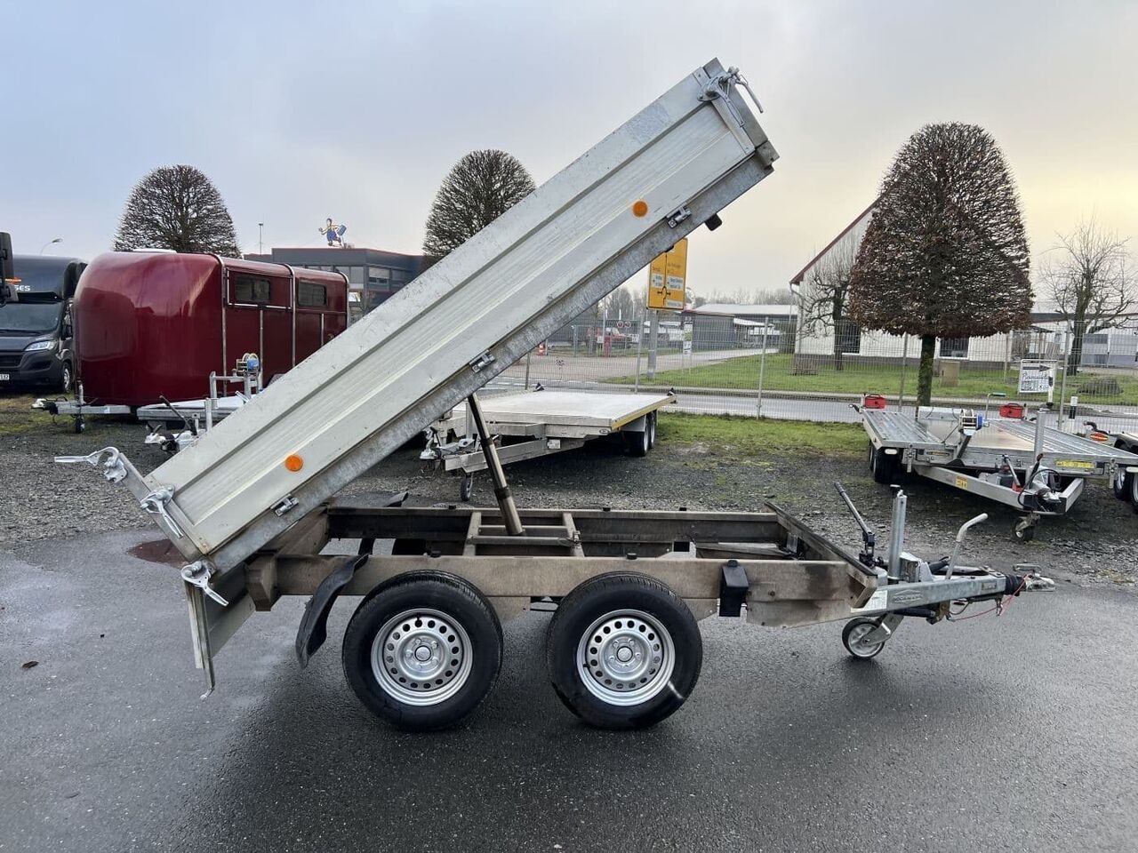 Böckmann RKH 2516/27 Rückwärtskipper - 翻斗拖车:图1 Böckmann RKH 2516/27 Rückwärtskipper - 翻斗拖车:图1