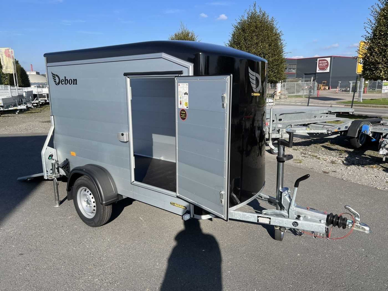 CHEVAL LIBERTE DEBON C255 Seitentür Kofferanhänger - 封闭厢式拖车:图3 CHEVAL LIBERTE DEBON C255 Seitentür Kofferanhänger - 封闭厢式拖车:图3