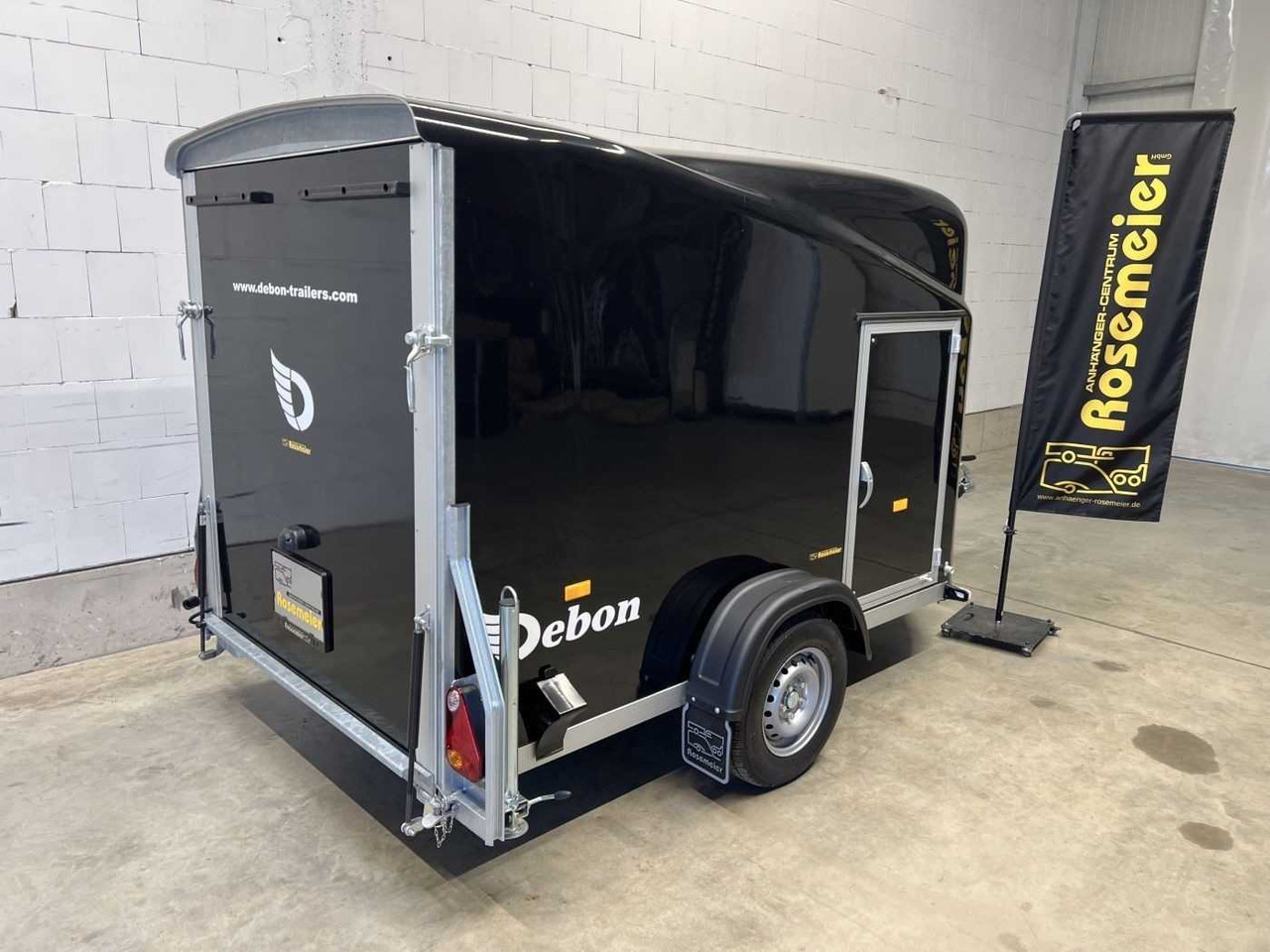 CHEVAL LIBERTE DEBON Cargo 1300.02+Tür Kofferanhänger - 封闭厢式拖车:图5 CHEVAL LIBERTE DEBON Cargo 1300.02+Tür Kofferanhänger - 封闭厢式拖车:图5