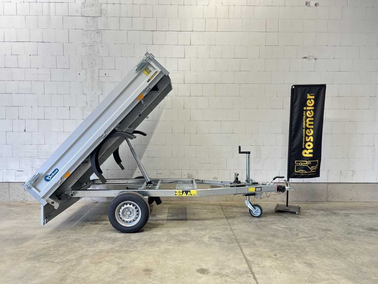CHEVAL LIBERTE DEBON PW0E Eco 1500 Rückwärtskipper - 翻斗拖车:图1 CHEVAL LIBERTE DEBON PW0E Eco 1500 Rückwärtskipper - 翻斗拖车:图1