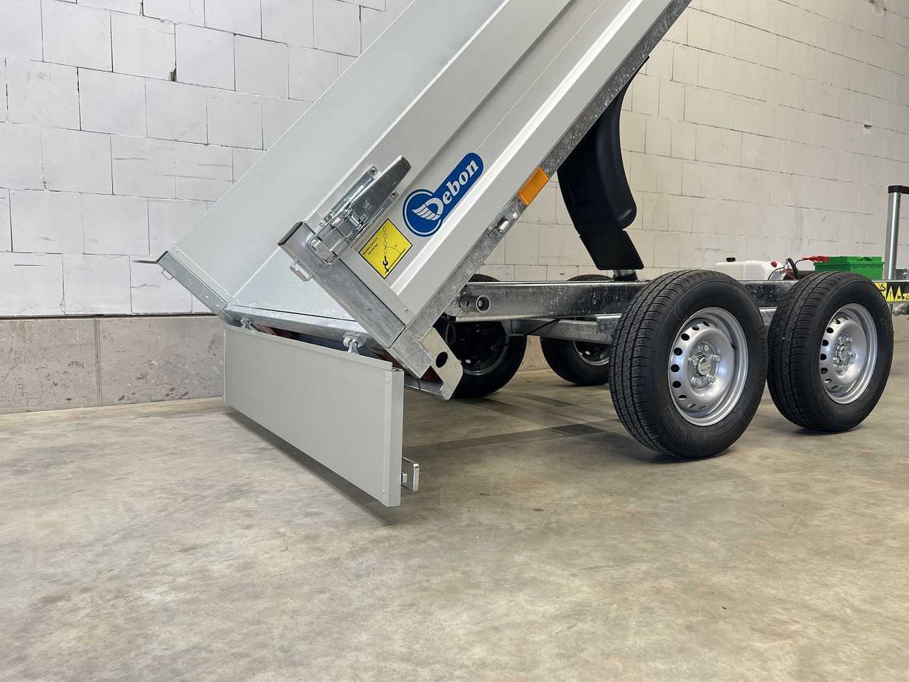 CHEVAL LIBERTE DEBON PW1.2E Lux E-Pumpe Rückwärtskipper - 翻斗拖车:图4 CHEVAL LIBERTE DEBON PW1.2E Lux E-Pumpe Rückwärtskipper - 翻斗拖车:图4