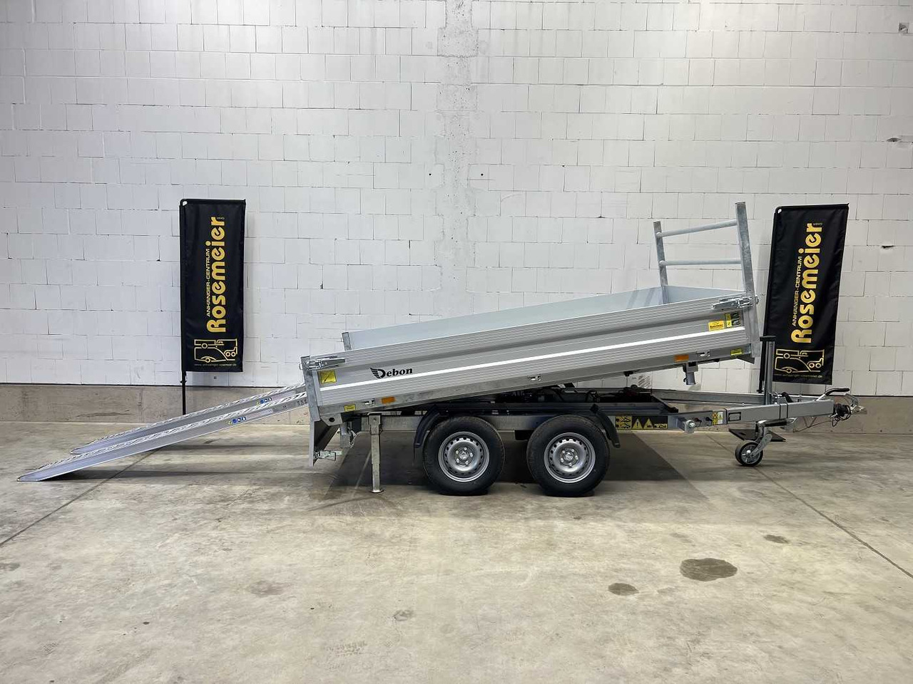 CHEVAL LIBERTE DEBON PW2.4E Rampen Stützen Dreiseitenkipper - 翻斗拖车:图1 CHEVAL LIBERTE DEBON PW2.4E Rampen Stützen Dreiseitenkipper - 翻斗拖车:图1