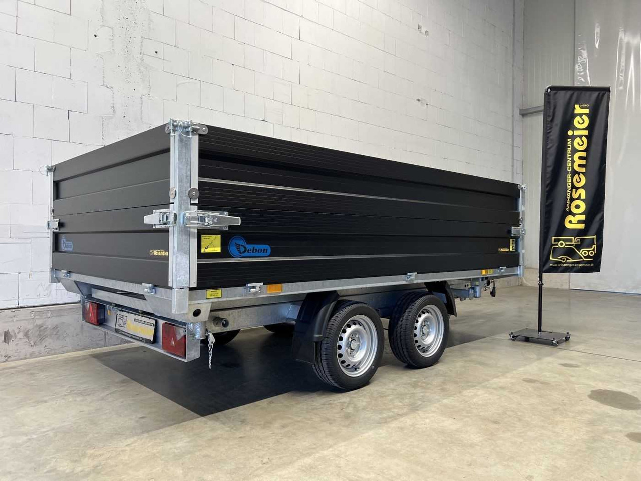 CHEVAL LIBERTE DEBON PW3.3E Black BWEH Dreiseitenkipper - 翻斗拖车:图4 CHEVAL LIBERTE DEBON PW3.3E Black BWEH Dreiseitenkipper - 翻斗拖车:图4