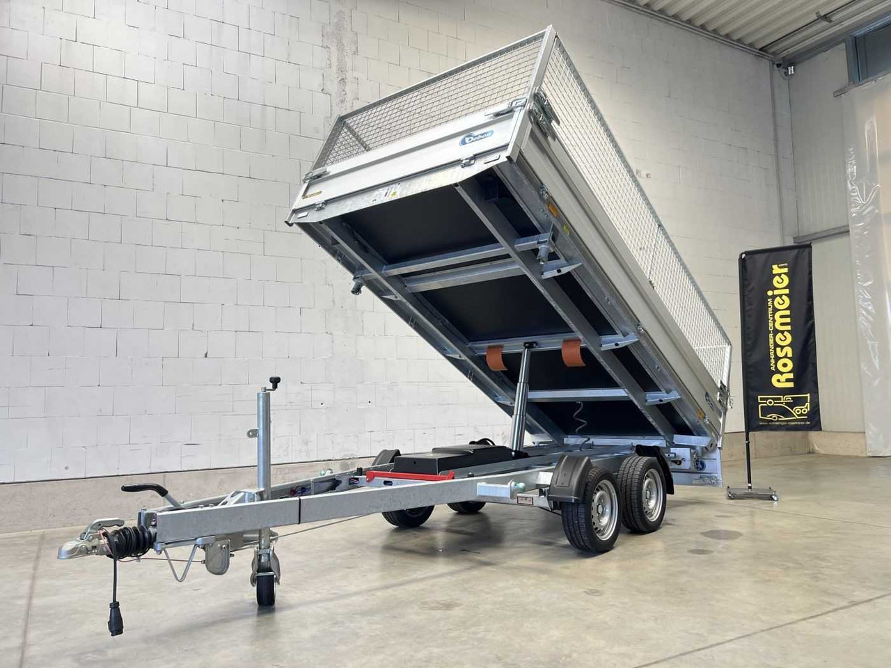 CHEVAL LIBERTE DEBON PW3.6E Gitter Dreiseitenkipper 租赁 CHEVAL LIBERTE DEBON PW3.6E Gitter Dreiseitenkipper:图18 CHEVAL LIBERTE DEBON PW3.6E Gitter Dreiseitenkipper 租赁 CHEVAL LIBERTE DEBON PW3.6E Gitter Dreiseitenkipper:图18