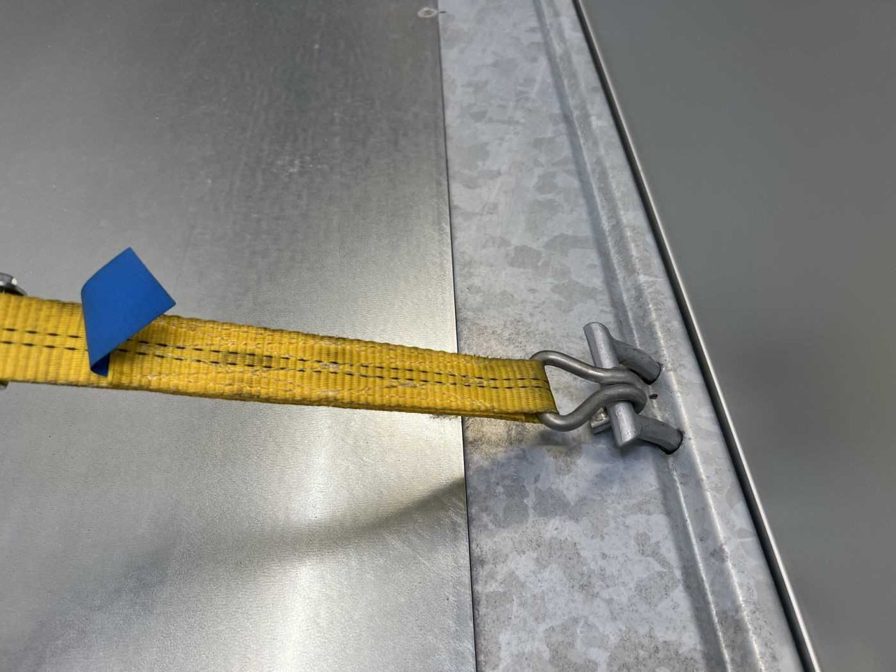 CHEVAL LIBERTE DEBON PW3.6E Gitter Dreiseitenkipper 租赁 CHEVAL LIBERTE DEBON PW3.6E Gitter Dreiseitenkipper:图12 CHEVAL LIBERTE DEBON PW3.6E Gitter Dreiseitenkipper 租赁 CHEVAL LIBERTE DEBON PW3.6E Gitter Dreiseitenkipper:图12