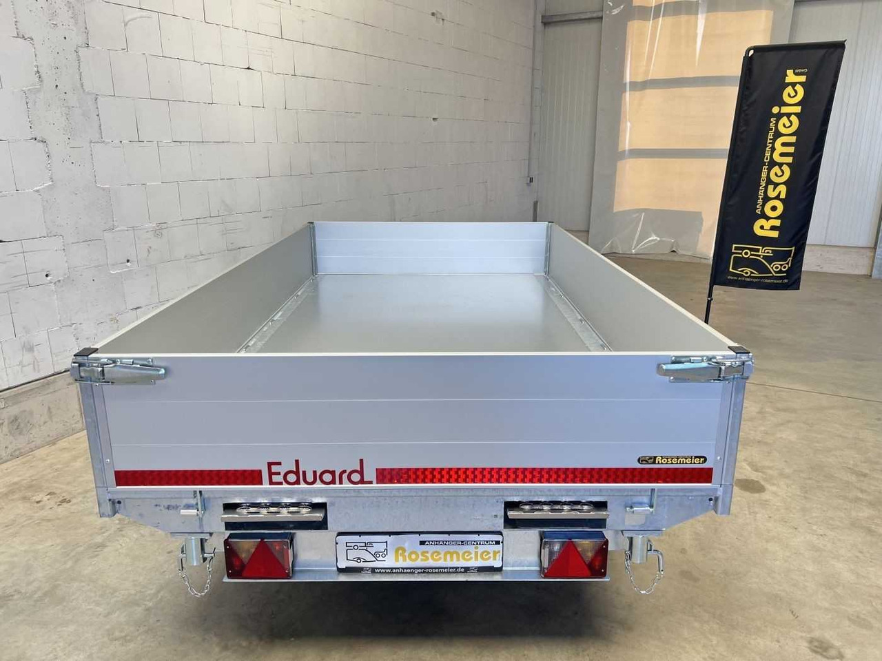 EDUARD 3318-4-3O4-3563-P Dreiseitenkipper - 翻斗拖车:图3 EDUARD 3318-4-3O4-3563-P Dreiseitenkipper - 翻斗拖车:图3