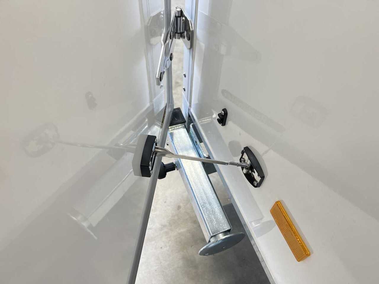 新的 冷藏拖车 HAPERT Sapphire L-2 Kühlanhänger:图14 新的 冷藏拖车 HAPERT Sapphire L-2 Kühlanhänger:图14