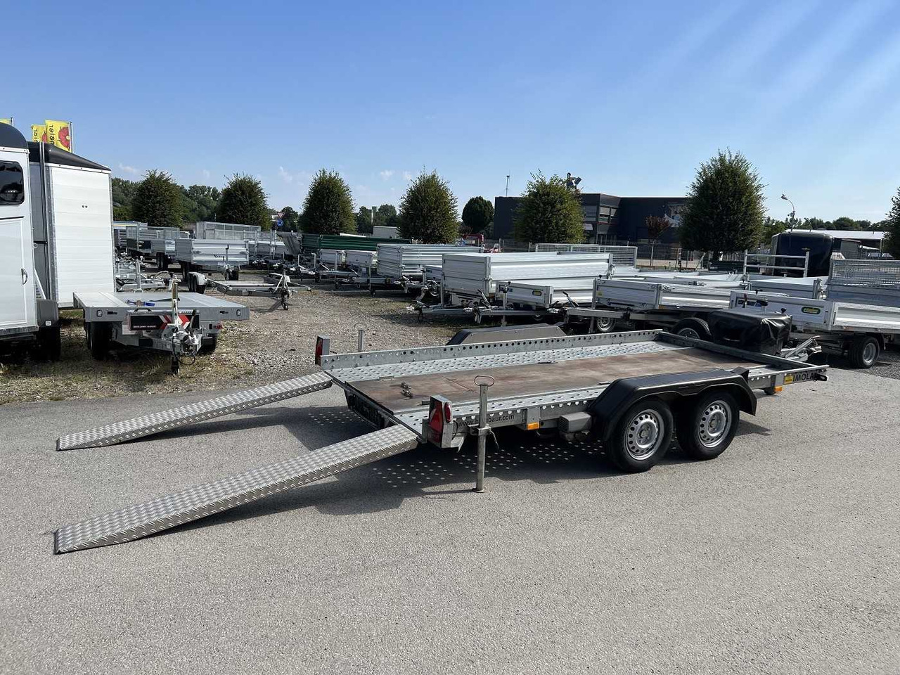 HUMBAUR A1R Autotransporter - 自动转运拖车:图2 HUMBAUR A1R Autotransporter - 自动转运拖车:图2