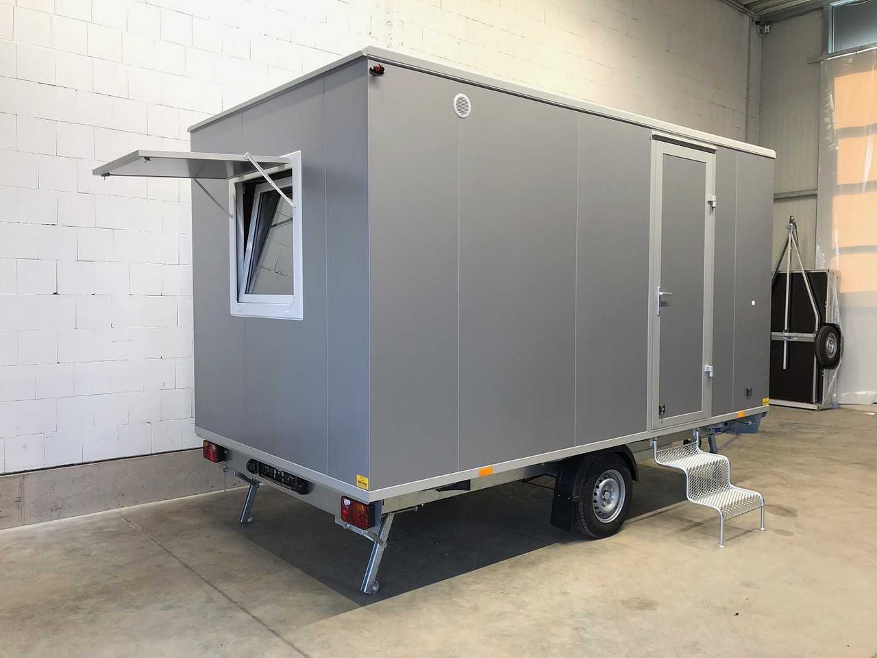 Mobi 4200 WT Mannschaftswagen - 建筑集装箱, 全挂车:图3 Mobi 4200 WT Mannschaftswagen - 建筑集装箱, 全挂车:图3