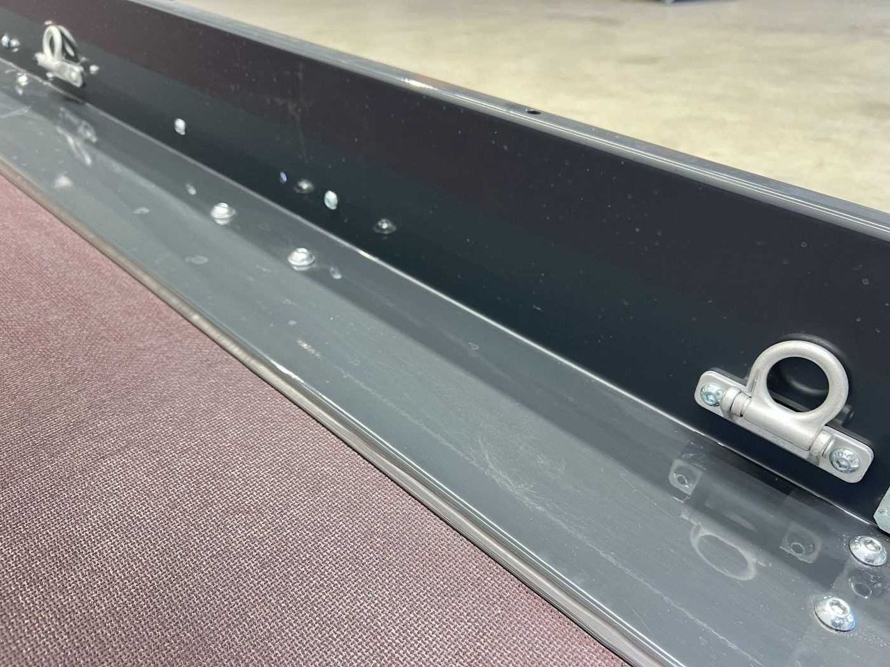 UNSINN UA 3118-18-13 Absenker - 摩托车拖车:图4 UNSINN UA 3118-18-13 Absenker - 摩托车拖车:图4