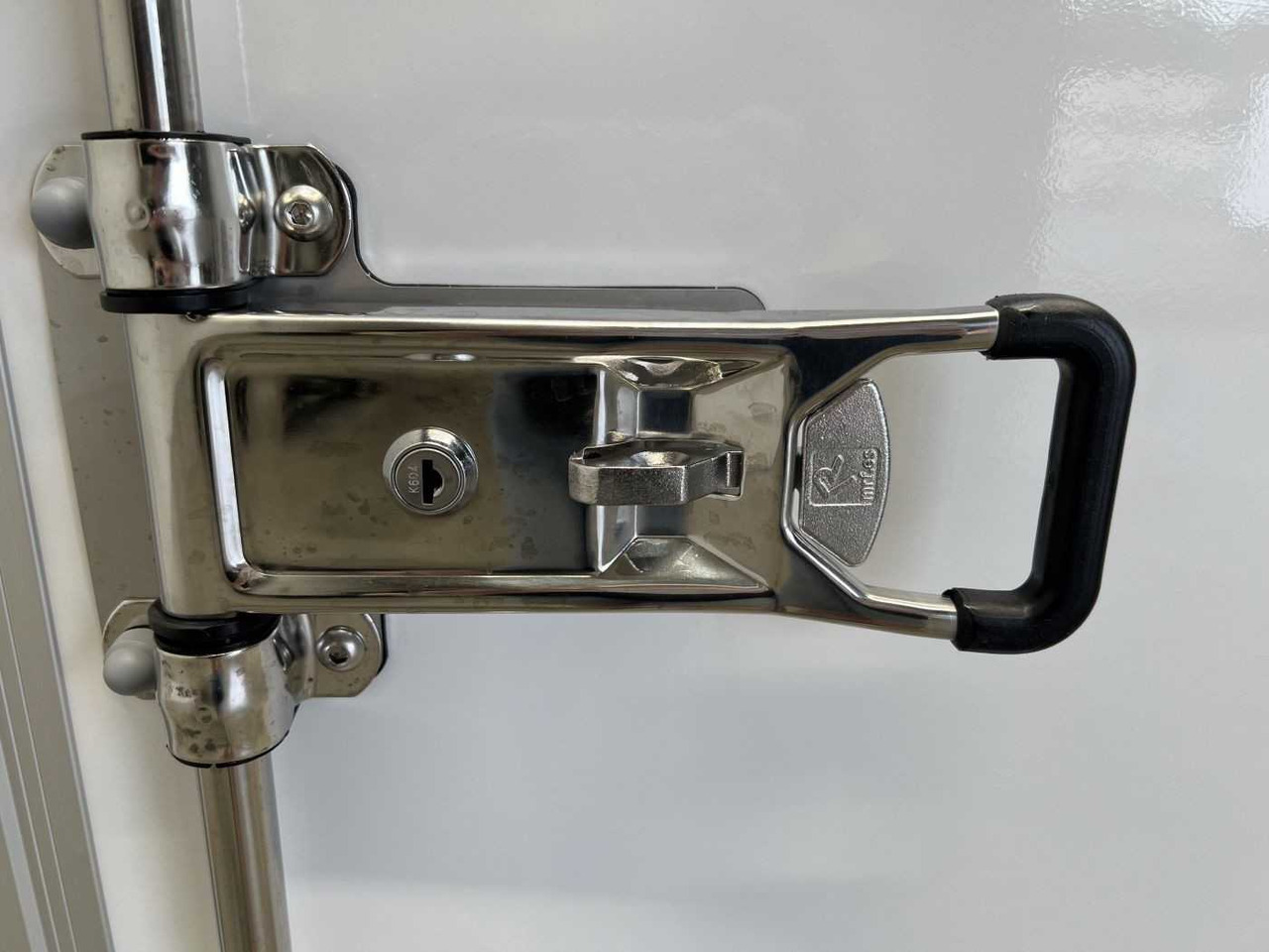 新的 自动售货拖车 UNSINN UKU 421719-26-14 VKL Verkaufsanhänger:图16 新的 自动售货拖车 UNSINN UKU 421719-26-14 VKL Verkaufsanhänger:图16