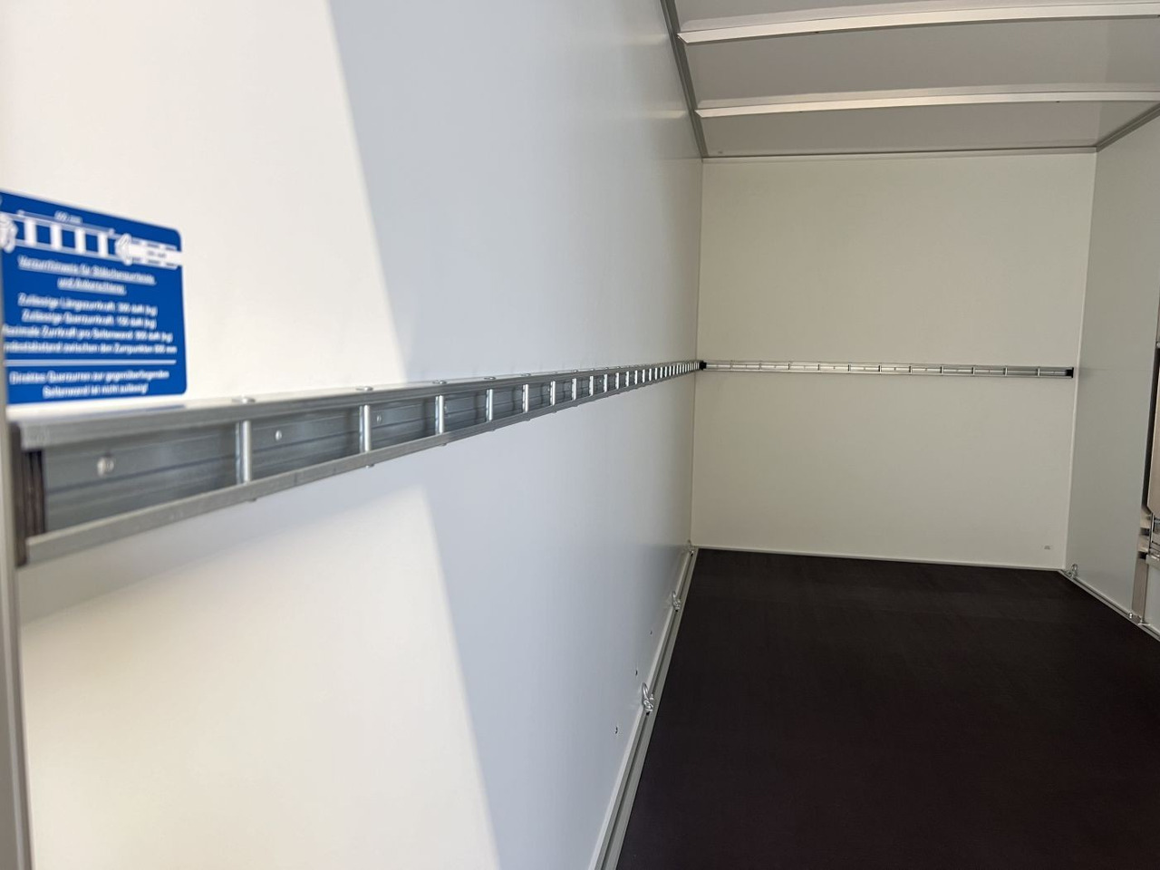 新的 自动售货拖车 UNSINN UKU 421719-26-14 VKL Verkaufsanhänger:图10 新的 自动售货拖车 UNSINN UKU 421719-26-14 VKL Verkaufsanhänger:图10