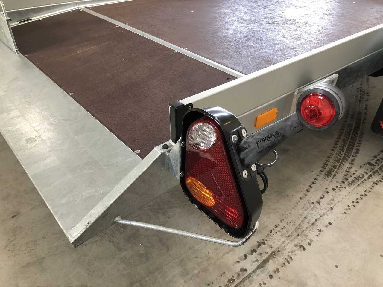 VEZEKO Husky FB 15.28 Absenker 租赁 VEZEKO Husky FB 15.28 Absenker:图11 VEZEKO Husky FB 15.28 Absenker 租赁 VEZEKO Husky FB 15.28 Absenker:图11