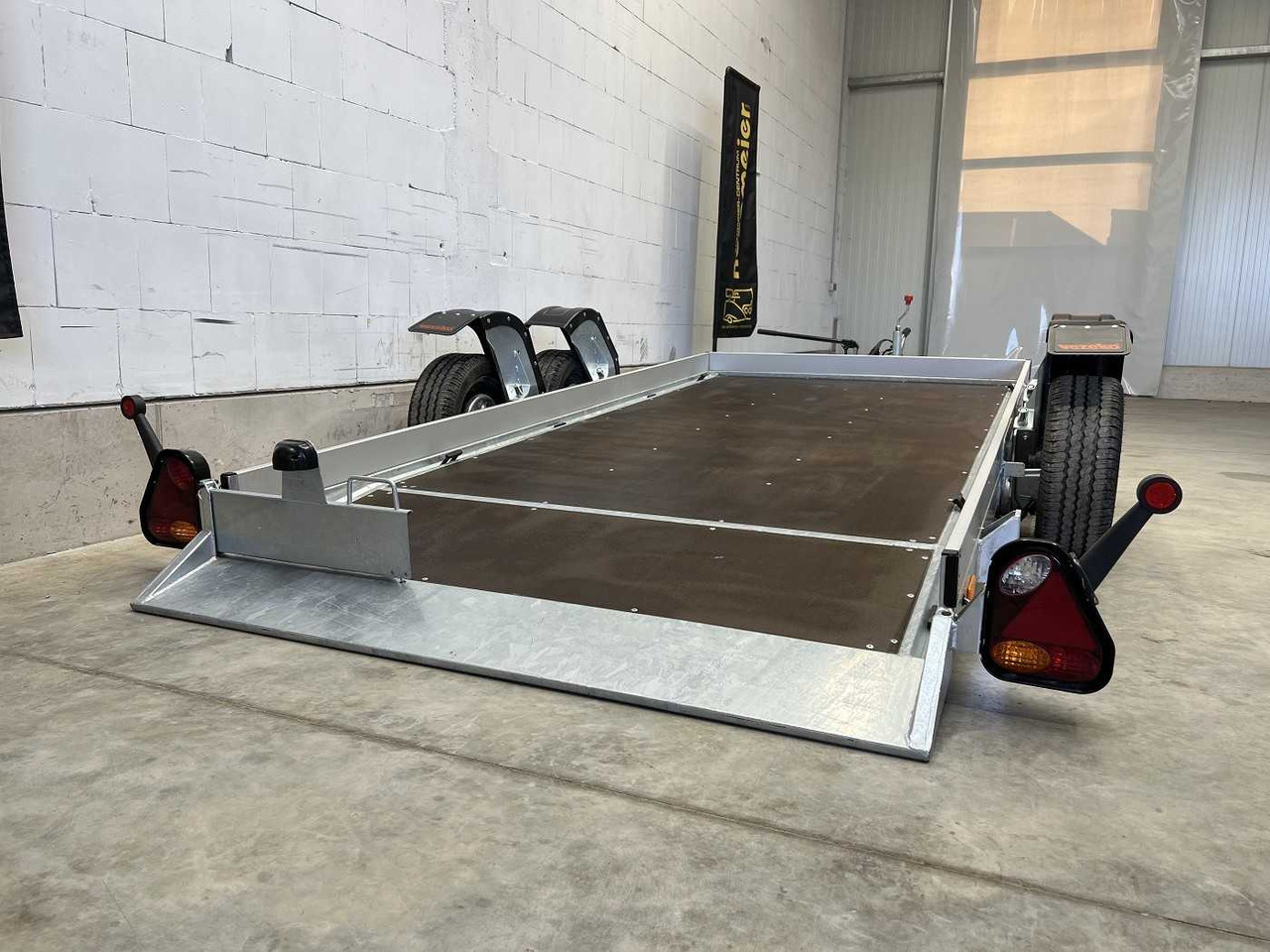 VEZEKO Husky FB 27.35 Absenker - 全挂车:图5 VEZEKO Husky FB 27.35 Absenker - 全挂车:图5