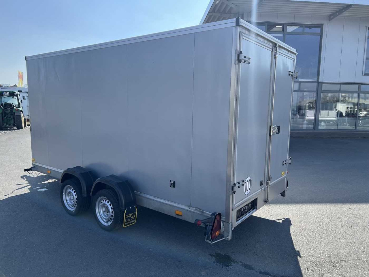 VEZEKO Husky FB K 35.40 Abs EP Tür Koffer Absenker - 封闭厢式拖车:图5 VEZEKO Husky FB K 35.40 Abs EP Tür Koffer Absenker - 封闭厢式拖车:图5