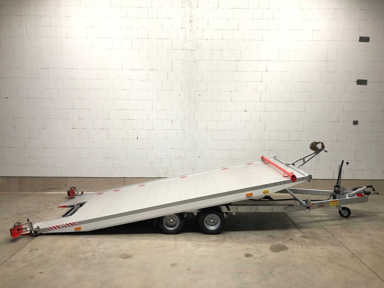 VEZEKO Imola 27.43 Autotransporter - 自动转运拖车:图5 VEZEKO Imola 27.43 Autotransporter - 自动转运拖车:图5