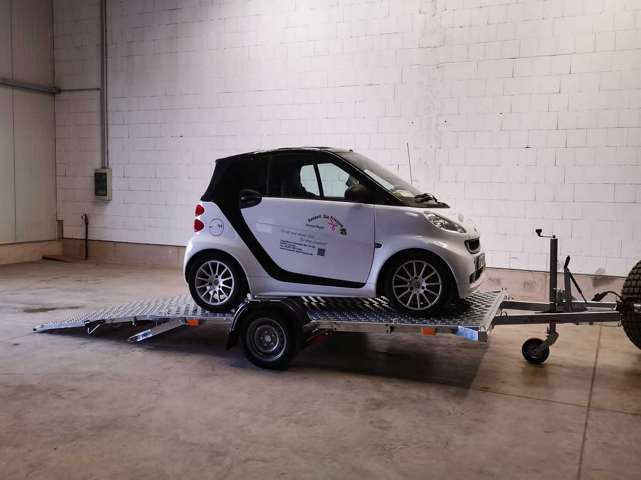 VEZEKO Motovan C 18+Box Autotransporter - 摩托车拖车:图3 VEZEKO Motovan C 18+Box Autotransporter - 摩托车拖车:图3