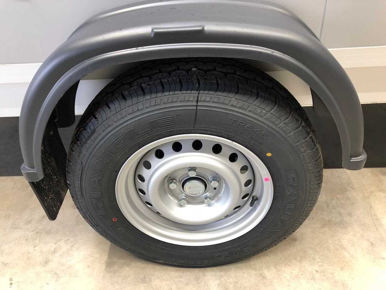 新的 封闭厢式拖车 VEZEKO TK B 15.35 SP Flügeltüren Kofferanhänger：图11