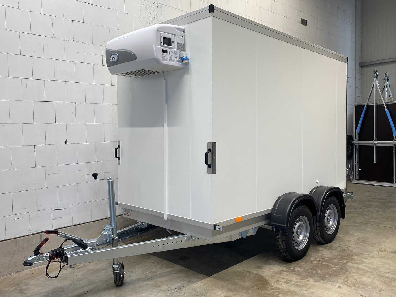 VEZEKO TK B 27.30 KH Kühlanhänger - 冷藏拖车:图4 VEZEKO TK B 27.30 KH Kühlanhänger - 冷藏拖车:图4