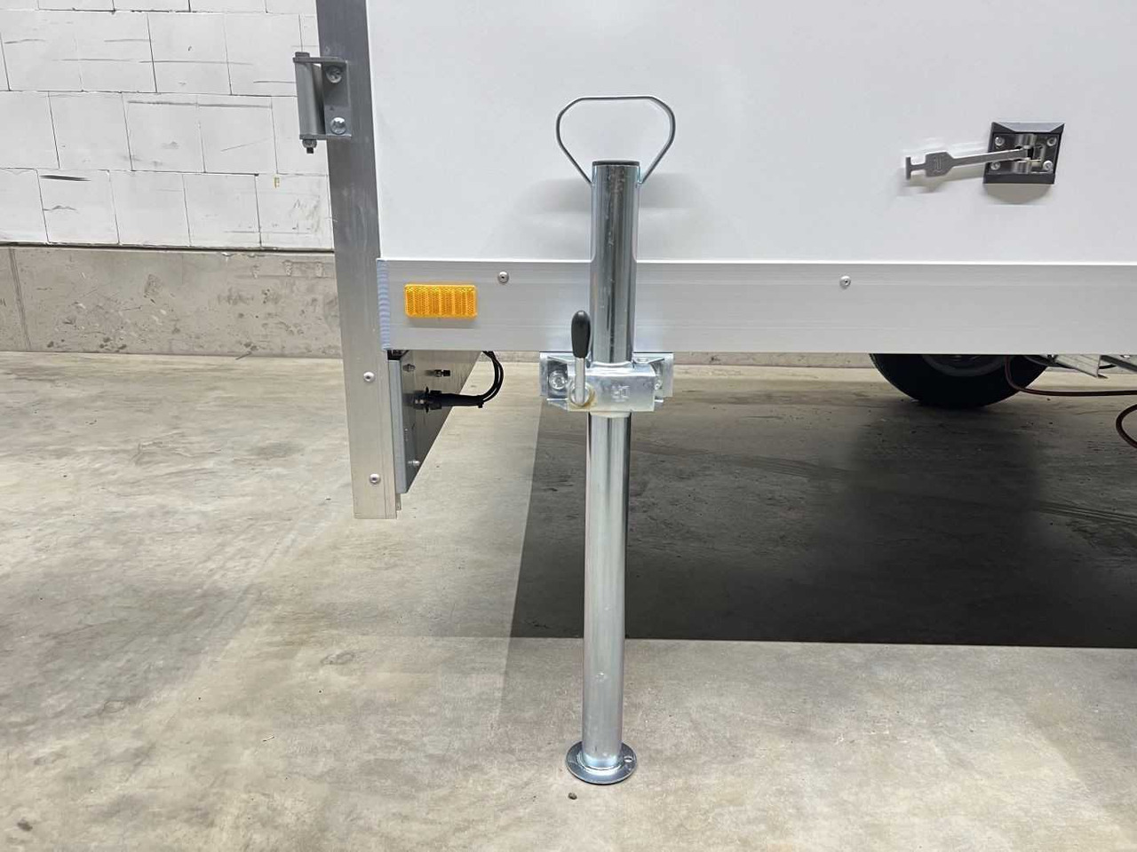 新的 封闭厢式拖车 WM MEYER AZ 1330/151 S30 Kofferanhänger：图13