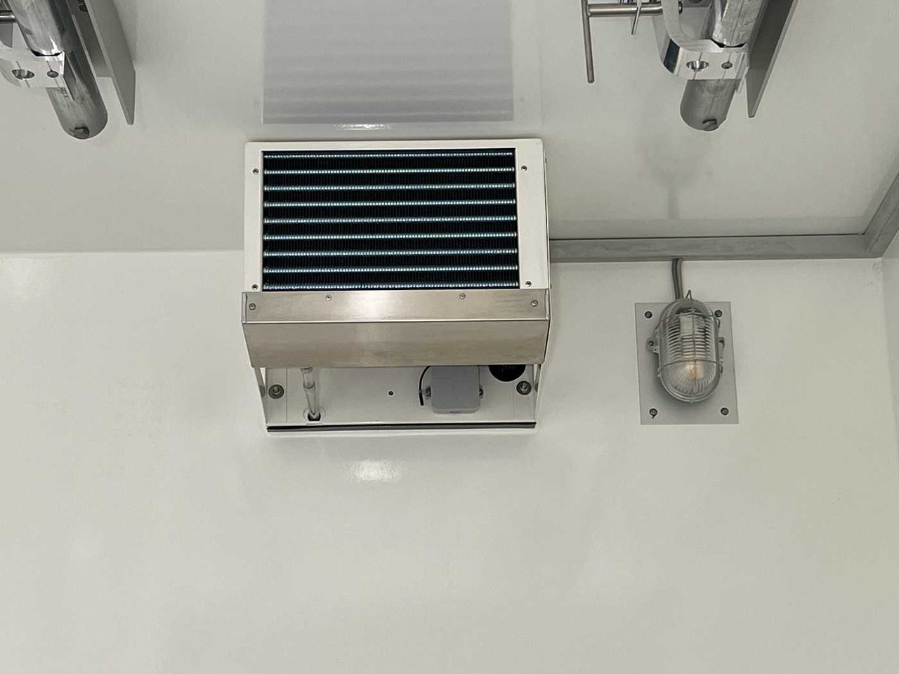 新的 冷藏拖车 WM MEYER AZK 3030/156 Rohrbahn Kühlanhänger:图23 新的 冷藏拖车 WM MEYER AZK 3030/156 Rohrbahn Kühlanhänger:图23