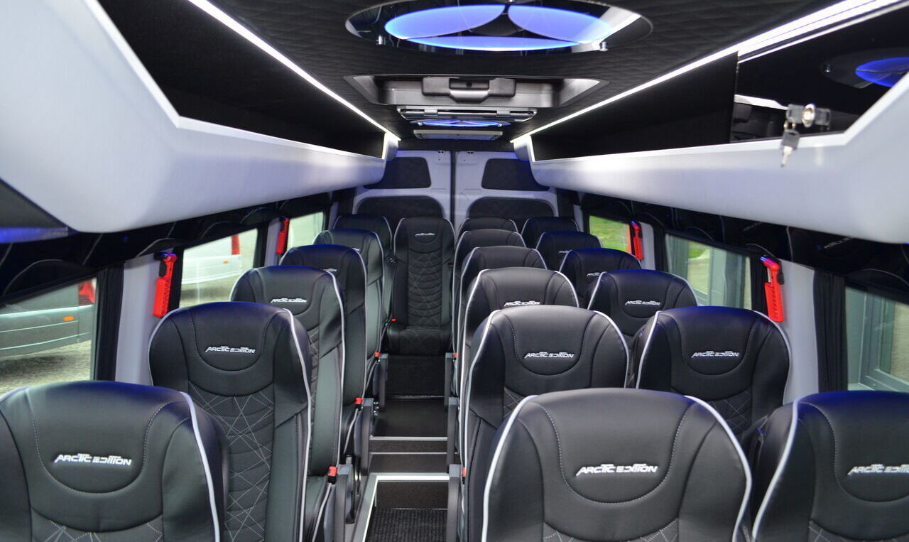 MERCEDES-BENZ Sprinter 519 4x4 high and low drive - 小型巴士, 小型客车:图4 MERCEDES-BENZ Sprinter 519 4x4 high and low drive - 小型巴士, 小型客车:图4