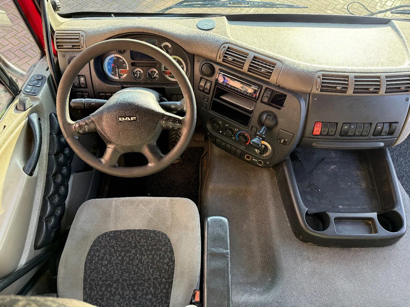 DAF CF 75 CF75-250 4X2 SPACECAB/RENOVA/STEEL/AIR/AIRCO/HOLLAND TRUCK - 集装箱运输车/ 可拆卸车身的卡车:图3 DAF CF 75 CF75-250 4X2 SPACECAB/RENOVA/STEEL/AIR/AIRCO/HOLLAND TRUCK - 集装箱运输车/ 可拆卸车身的卡车:图3