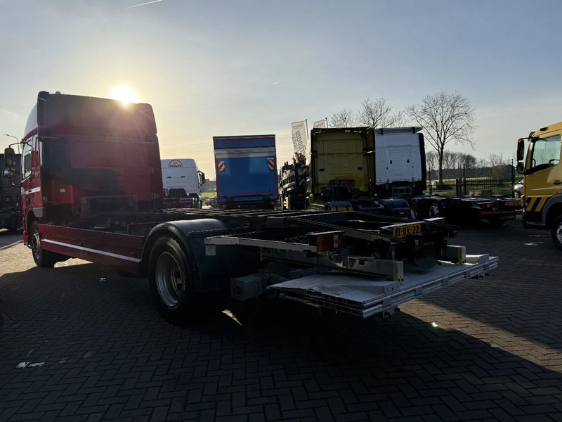 DAF CF 75 CF75-250 4X2 SPACECAB/RENOVA/STEEL/AIR/AIRCO/HOLLAND TRUCK - 集装箱运输车/ 可拆卸车身的卡车:图5 DAF CF 75 CF75-250 4X2 SPACECAB/RENOVA/STEEL/AIR/AIRCO/HOLLAND TRUCK - 集装箱运输车/ 可拆卸车身的卡车:图5