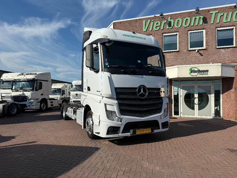 Mercedes-Benz Actros Actros 2542LL 6X2 BDF / ACC / AHK/ TUV 8-2026 / NL TRUCK - 集装箱运输车/ 可拆卸车身的卡车:图1 Mercedes-Benz Actros Actros 2542LL 6X2 BDF / ACC / AHK/ TUV 8-2026 / NL TRUCK - 集装箱运输车/ 可拆卸车身的卡车:图1