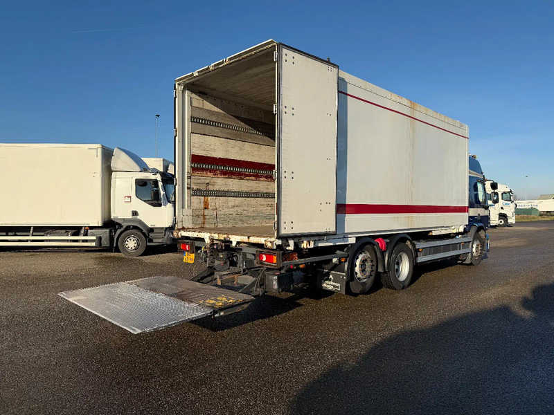 Renault Premium 380.26 6X2 BDF with box and lift - 厢式卡车:图3 Renault Premium 380.26 6X2 BDF with box and lift - 厢式卡车:图3