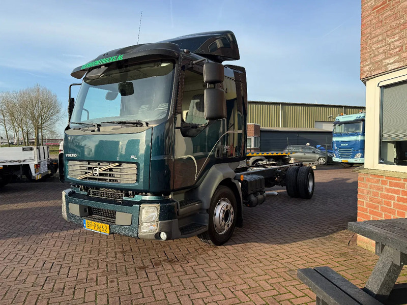 Volvo FL 12 FL 280 11.990KG MANUAL GEARBOX - 驾驶室底盘卡车:图2 Volvo FL 12 FL 280 11.990KG MANUAL GEARBOX - 驾驶室底盘卡车:图2