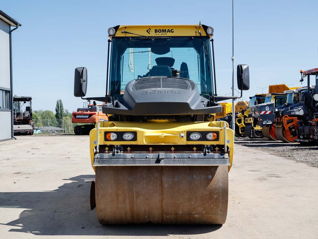 BOMAG BW 174 AP-4v - 压路机:图3 BOMAG BW 174 AP-4v - 压路机:图3
